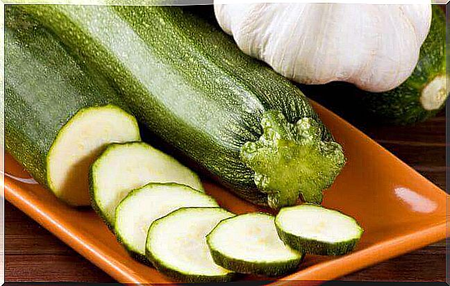 low-calorie vegetable recipes: zucchini