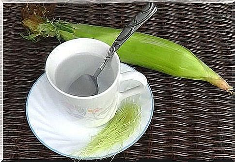 corn silk for the treatment of cystitis