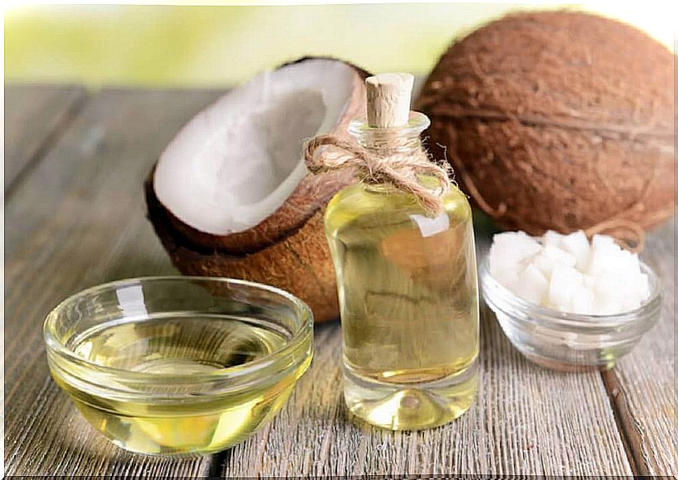 Oils that promote hair growth: coconut oil.