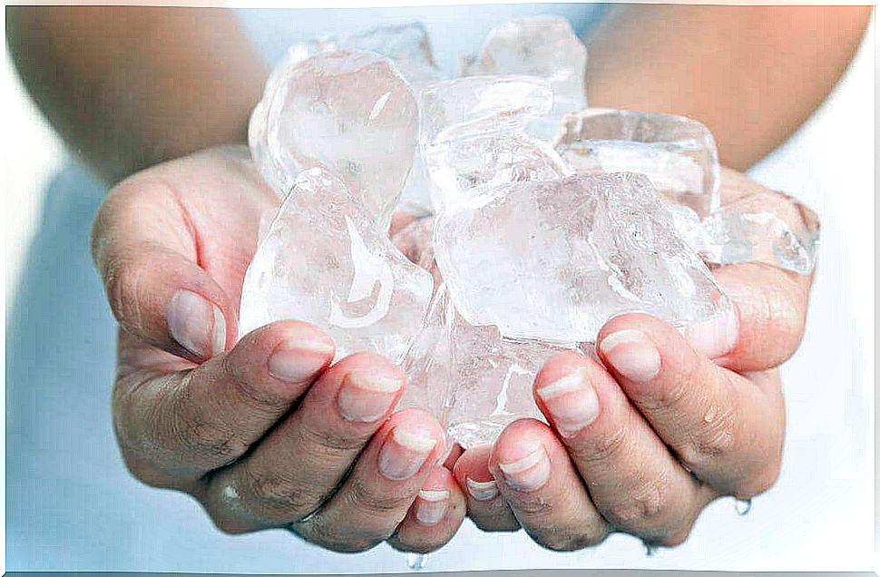 try a home remedy for eye inflammation: ice