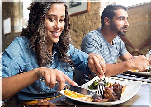 eating in a restaurant