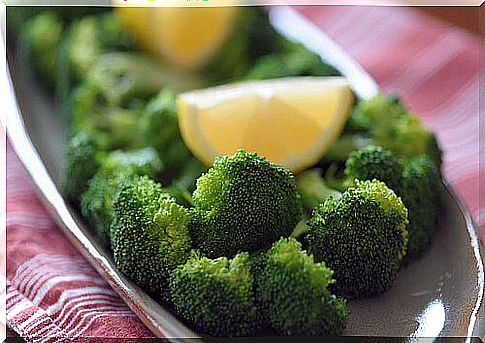 broccoli and lemon