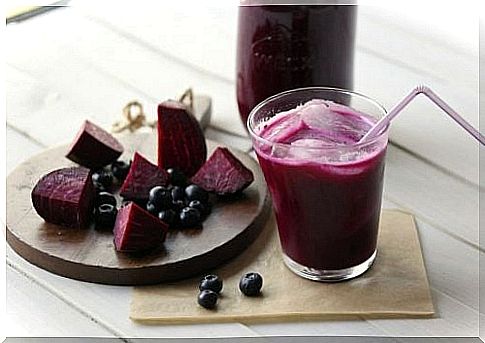 Cleanse the liver with Mustika Beet Drink.