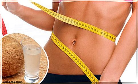 Drinking coconut water helps to lose weight