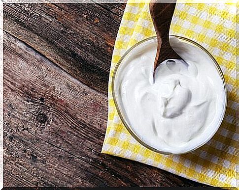 Make your own Greek yogurt