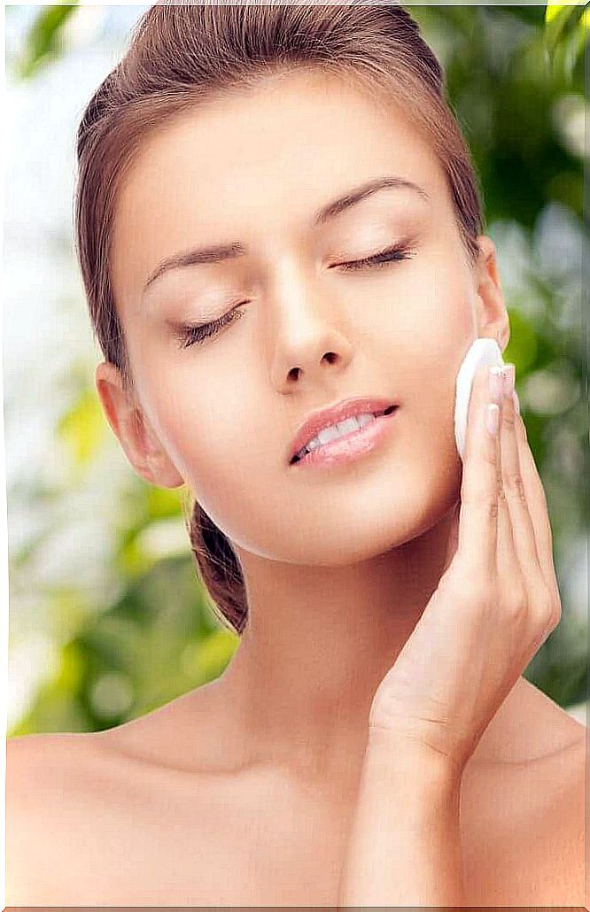 Natural toners for beautifully glowing skin