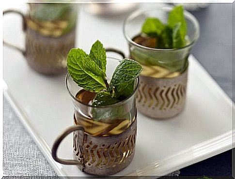 back headache with mint tea