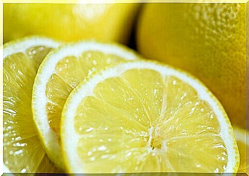 Lemon flat stomach