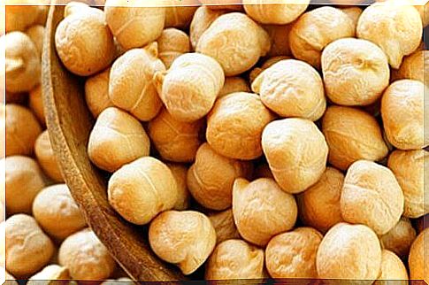 Chickpeas are an excellent source of iron, calcium and protein